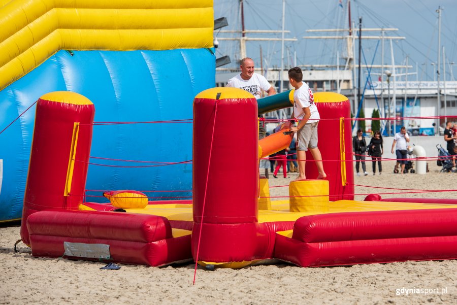 "Pożegnanie wakacji" z GCS na plaży, fot. Dawid Linkowski