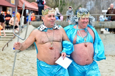 Neptun ochrzcił gdyńskie Morsy, fot. Maciej Czarniak Neptun ochrzcił gdyńskie Morsy, fot. Maciej Czarniak