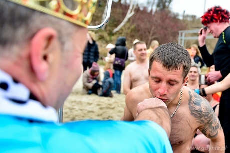 Neptun ochrzcił gdyńskie Morsy, fot. Maciej Czarniak Neptun ochrzcił gdyńskie Morsy, fot. Maciej Czarniak