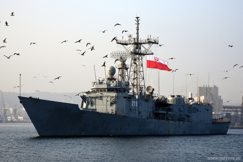Fregata rakietowa ORP „Gen. T. Kościuszko” opuszcza Gdynię - mat. prasowe 3. Flotylla Okrętów, fot. M. Kluczyński Fregata rakietowa ORP „Gen. T. Kościuszko” opuszcza Gdynię - mat. prasowe 3. Flotylla Okrętów, fot. M. Kluczyński