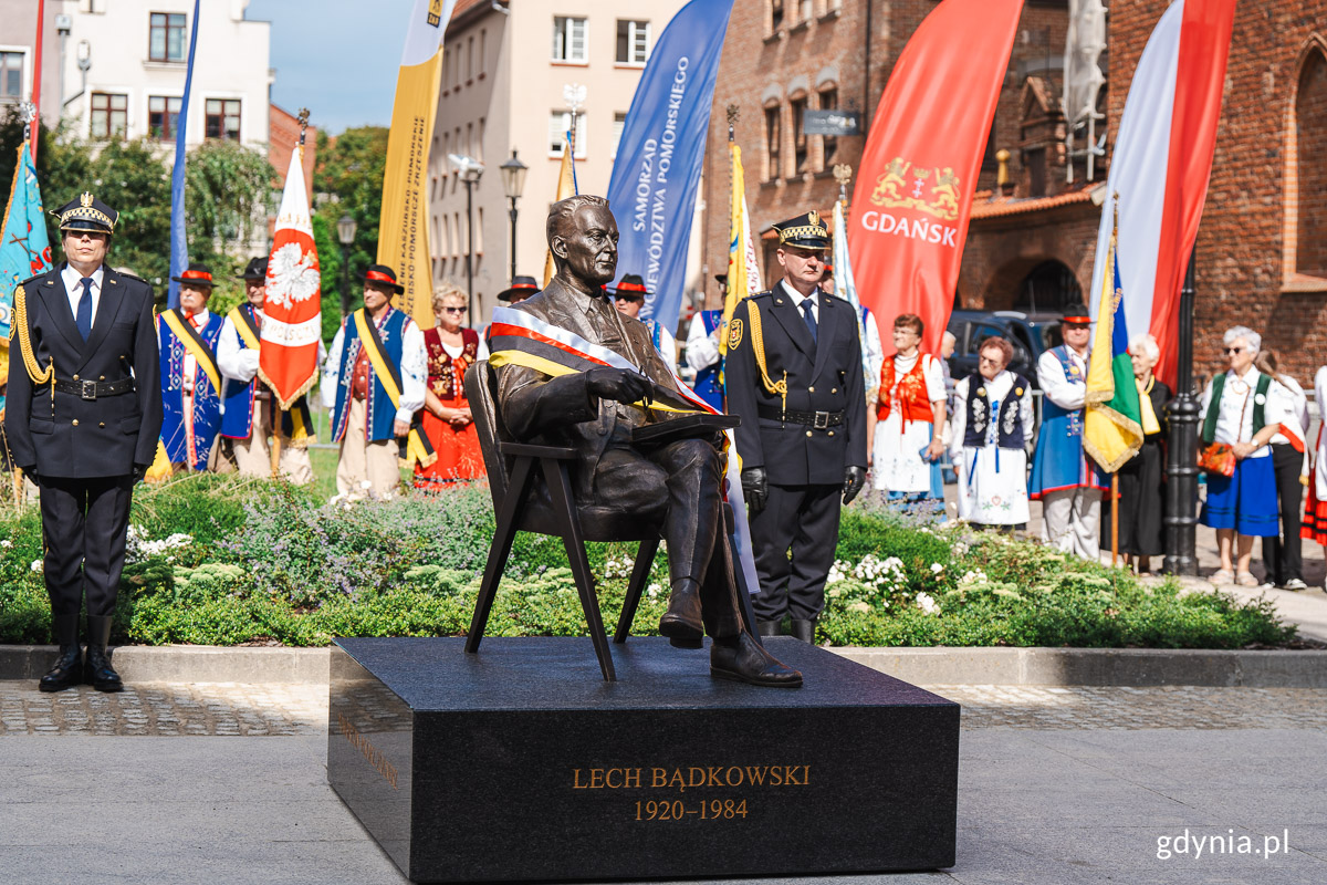 Pomnik Bądkowskiego (fot. Mateusz Dietrich)