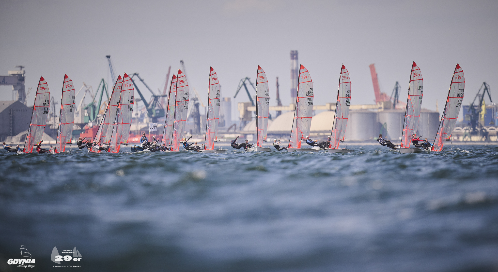 Łodzie klasy 29er na regatach Gdynia Sailing Days (fot. Szymon Sikora)