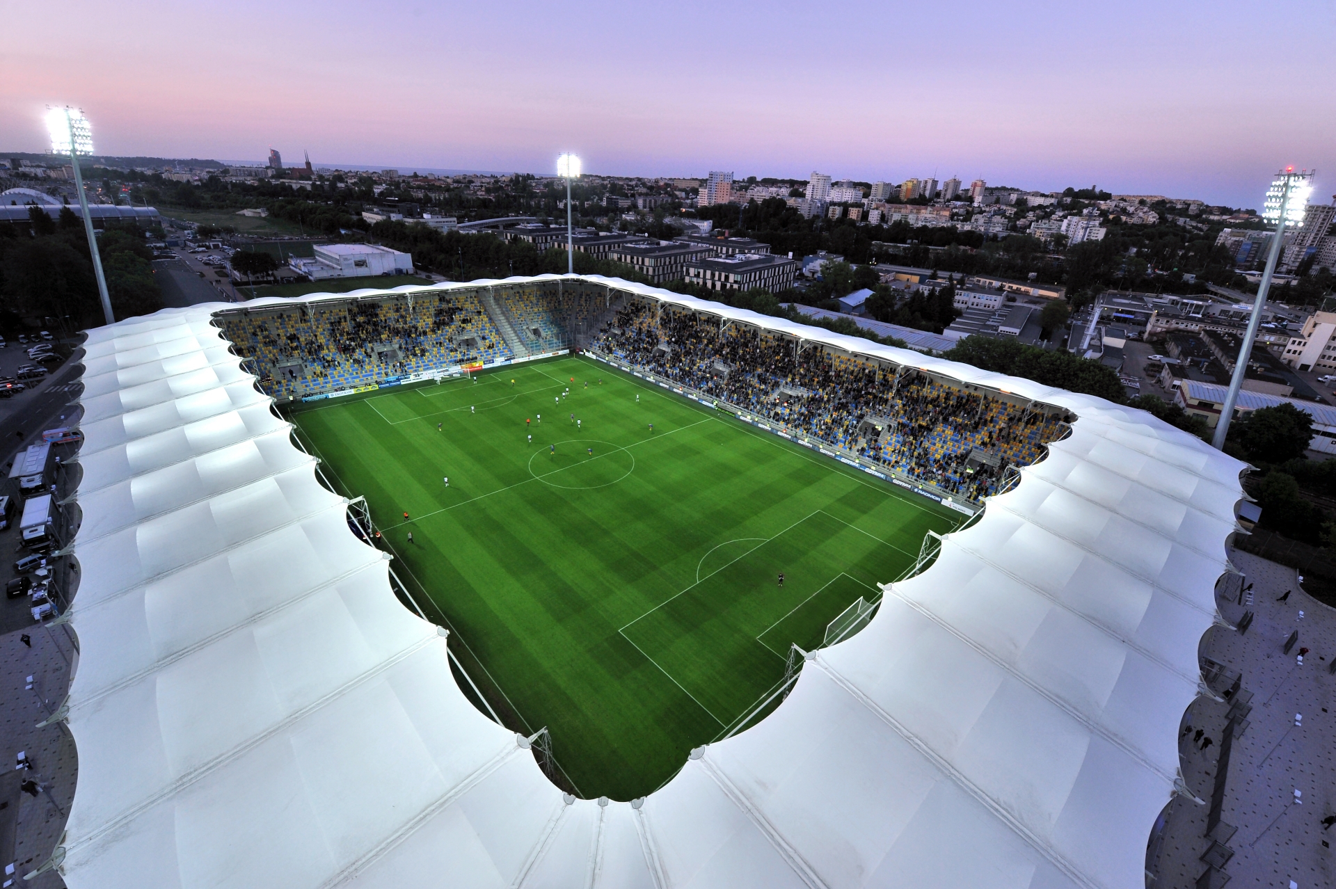 stadion miejski w Gdyni zdjęcie z lotu ptaka