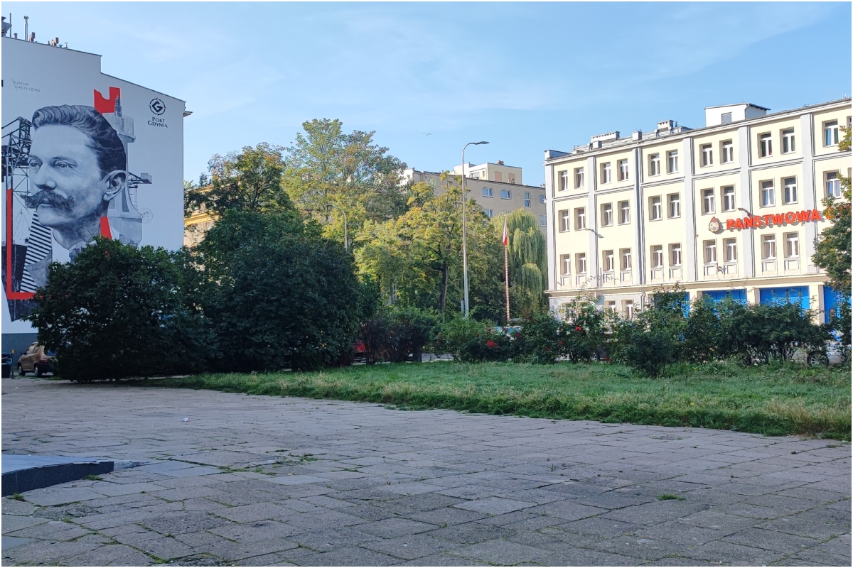 Nowy park kieszonkowy powstanie przy ul. Władysława IV - vis a vis Komendy Miejskiej Państwowej Straży Pożarnej (fot. Wydział Ogrodnika Miasta)